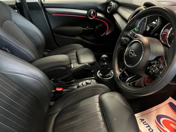 Used MINI Hatch 2019 for sale - 76303484: Photo 20