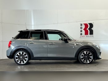Used MINI Hatch 2019 for sale - 76303484: Photo 2