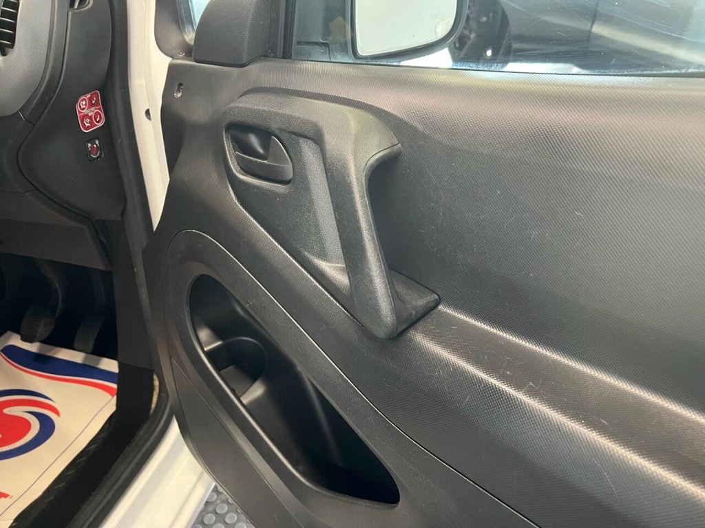 Used Citroen Berlingo 2018 for sale - 77236731: Photo 24