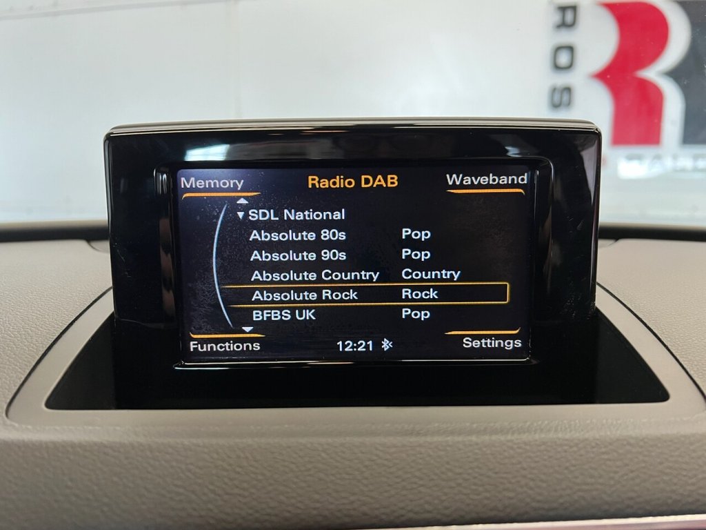 Used Audi Q3 2014 for sale - 77936033: Photo 21