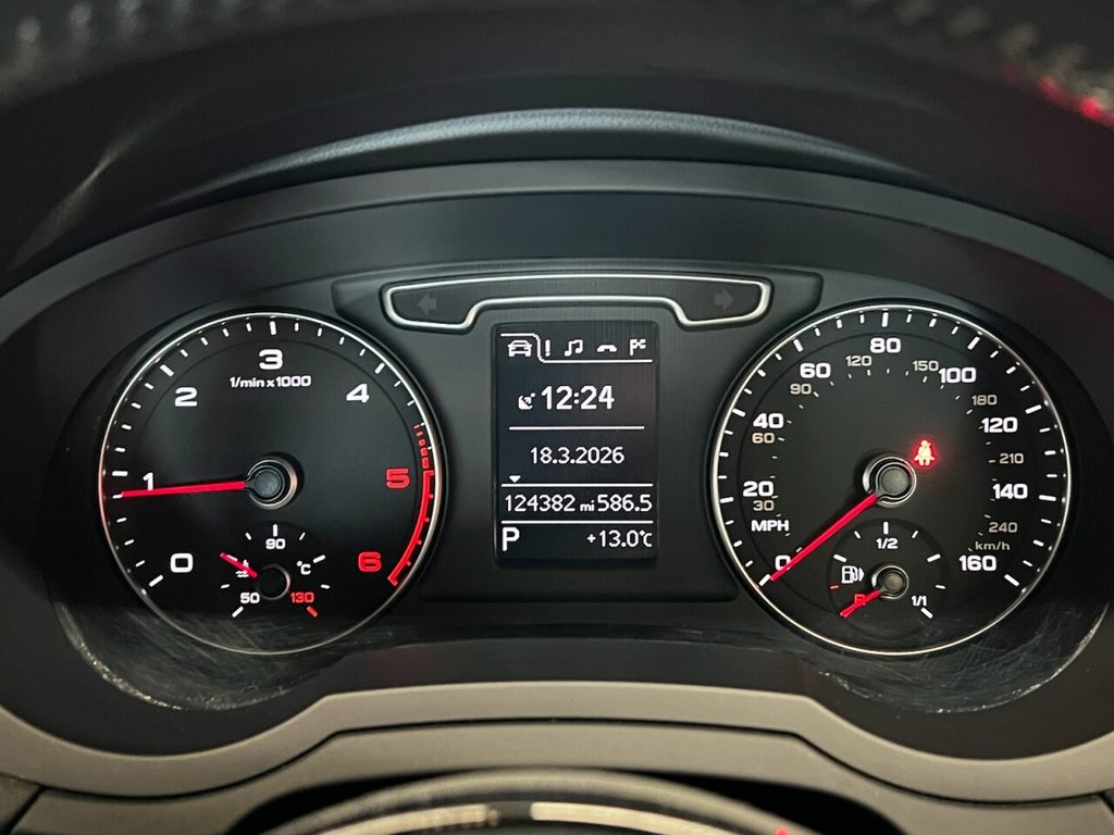 Used Audi Q3 2014 for sale - 77936033: Photo 30