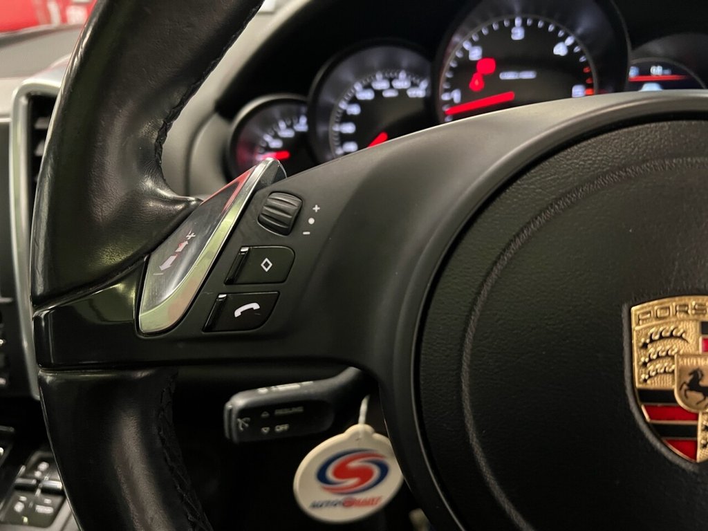 Used Porsche Cayenne 2012 for sale - 77806252: Photo 36