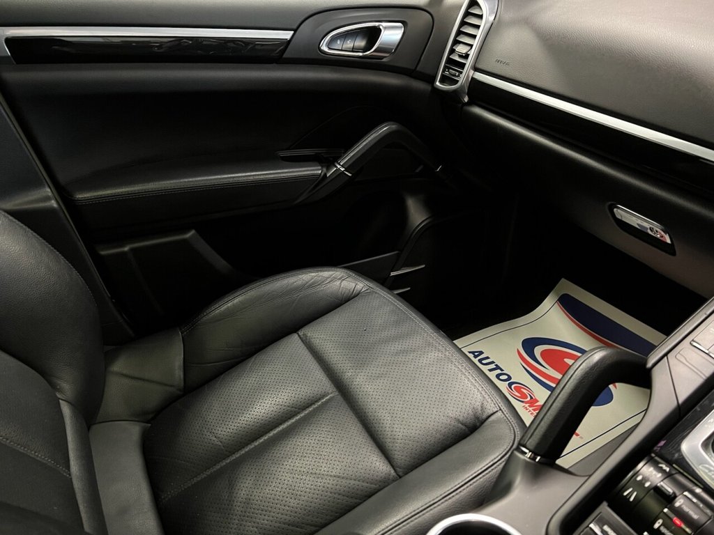 Used Porsche Cayenne 2012 for sale - 77806252: Photo 38