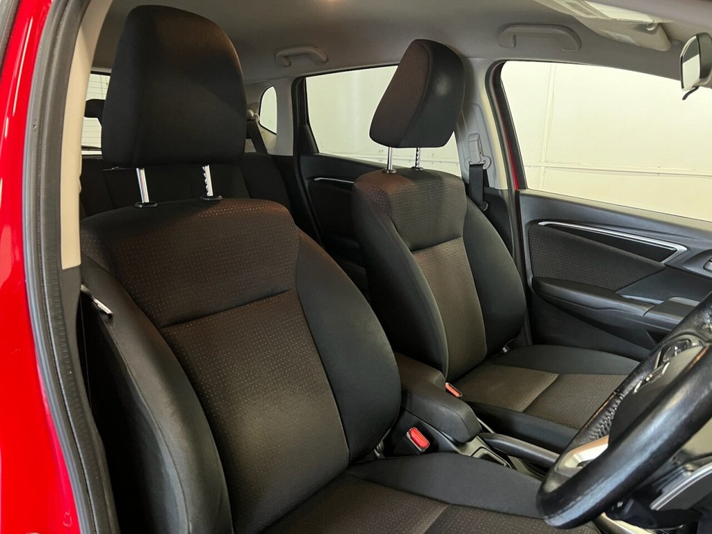 Used Honda Jazz 2016 for sale - 77546744: Photo 19