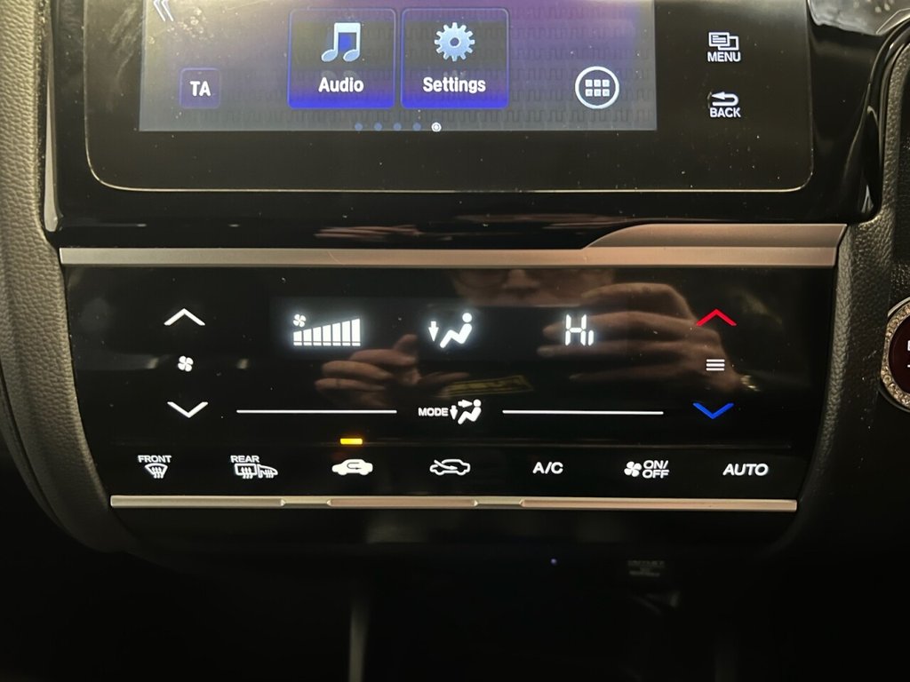 Used Honda Jazz 2016 for sale - 77546744: Photo 22