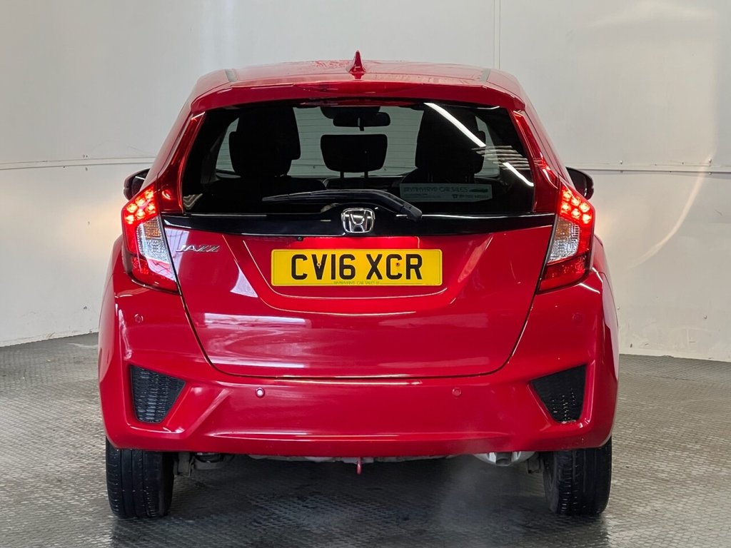 Used Honda Jazz 2016 for sale - 77546744: Photo 4