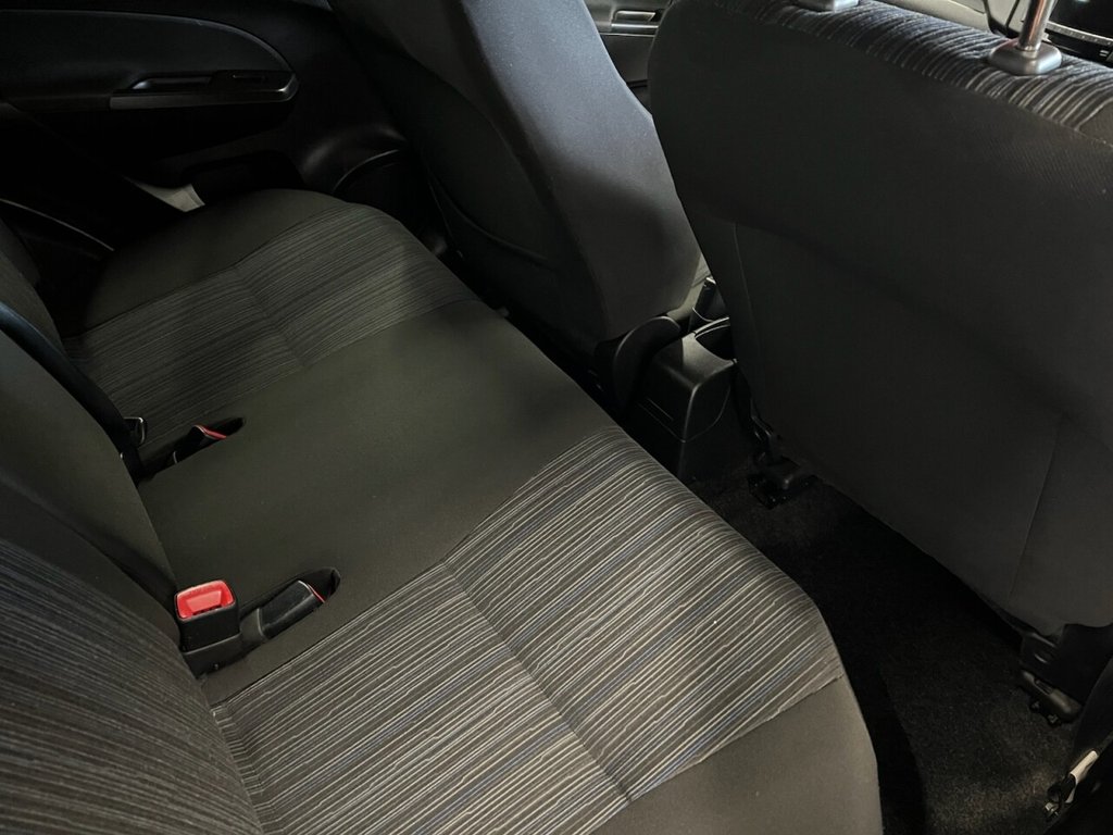 Used Suzuki Swift 2014 for sale - 77287700: Photo 16