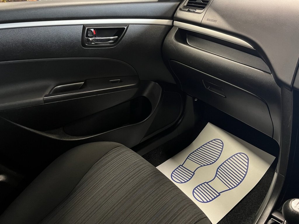 Used Suzuki Swift 2014 for sale - 77287700: Photo 33