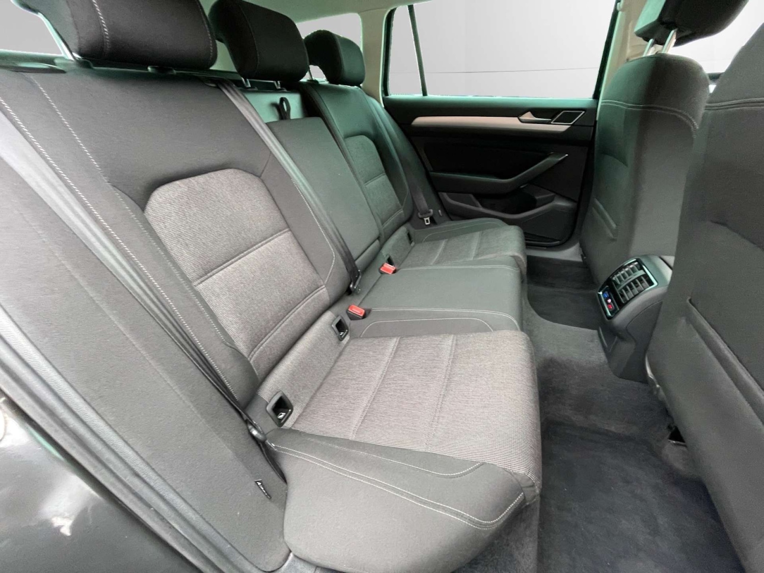 Used Volkswagen Passat 2019 for sale - 77604047: Photo 11