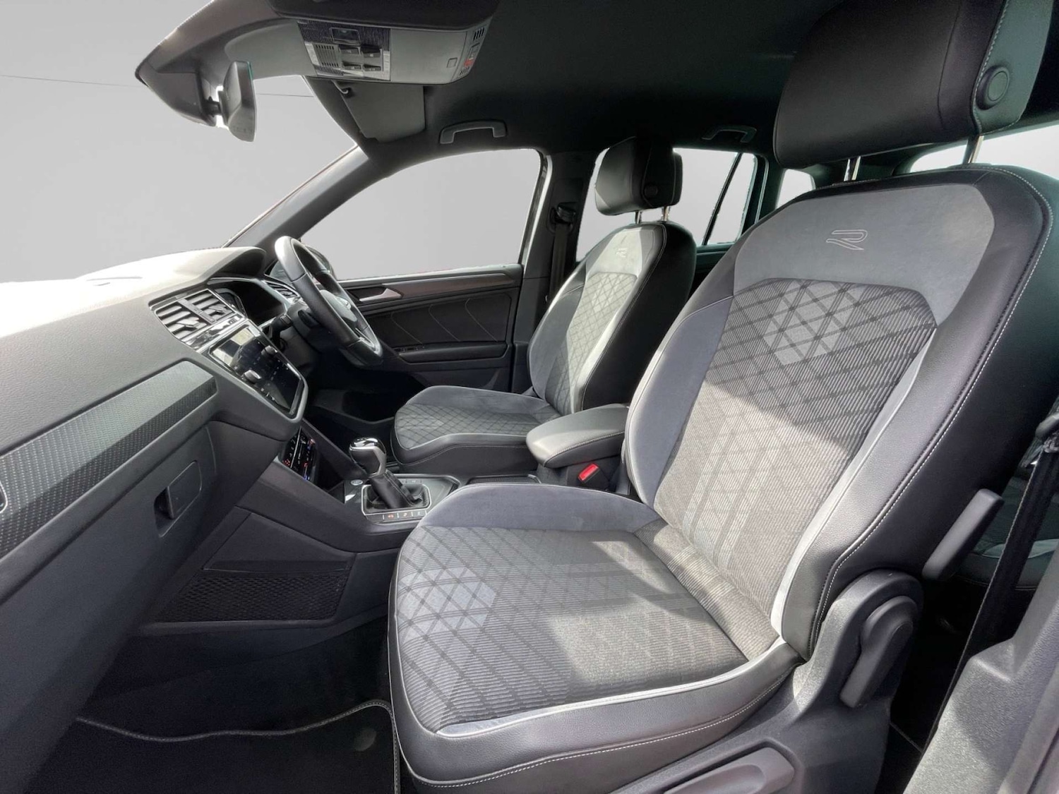 Used Volkswagen Tiguan 2021 for sale - 76719528: Photo 11