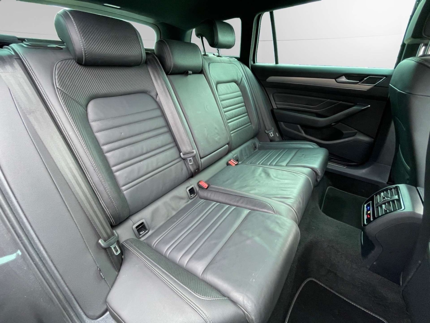 Used Volkswagen Passat 2023 for sale - 77238664: Photo 15