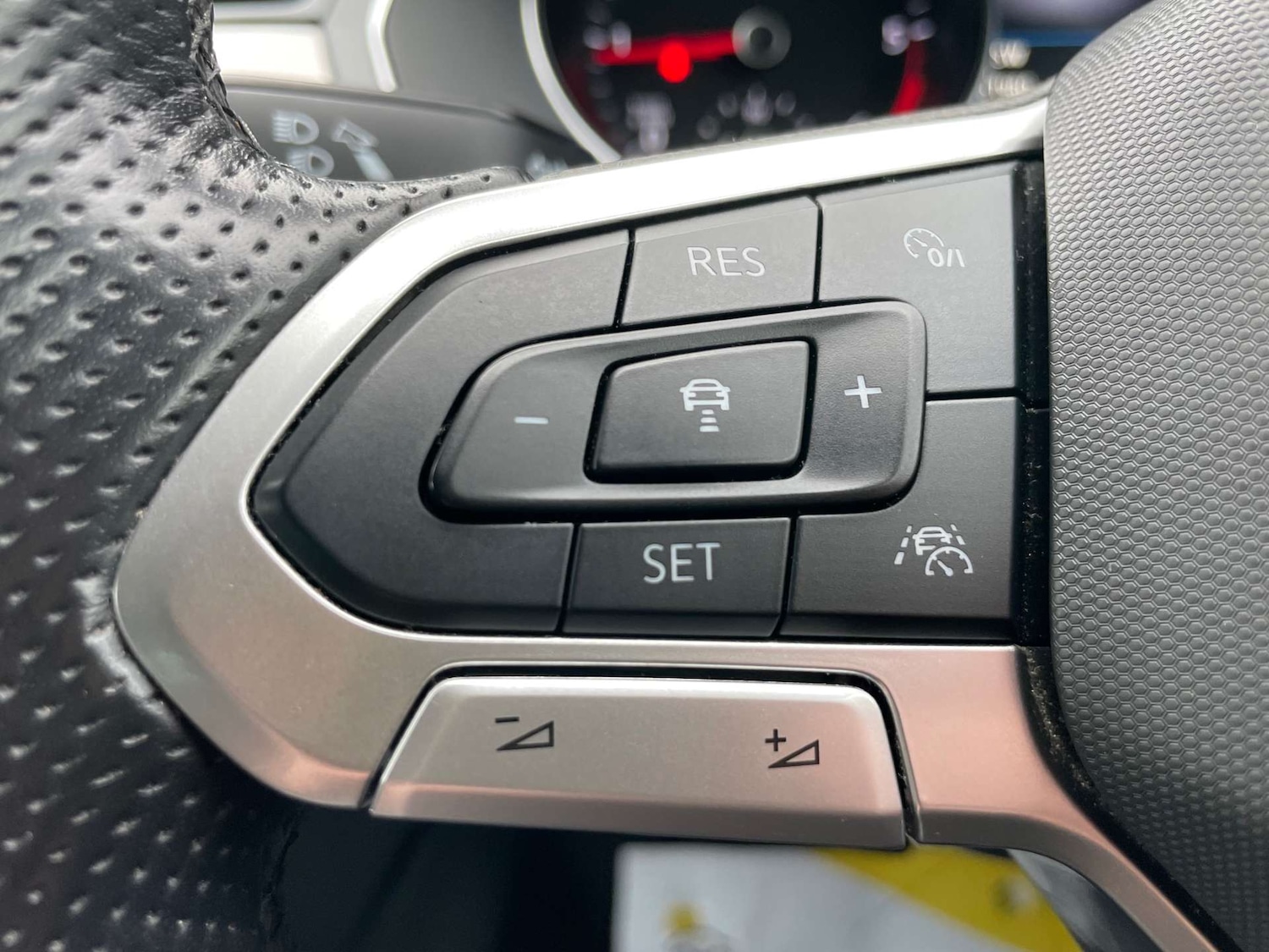 Used Volkswagen Passat 2023 for sale - 77238664: Photo 19