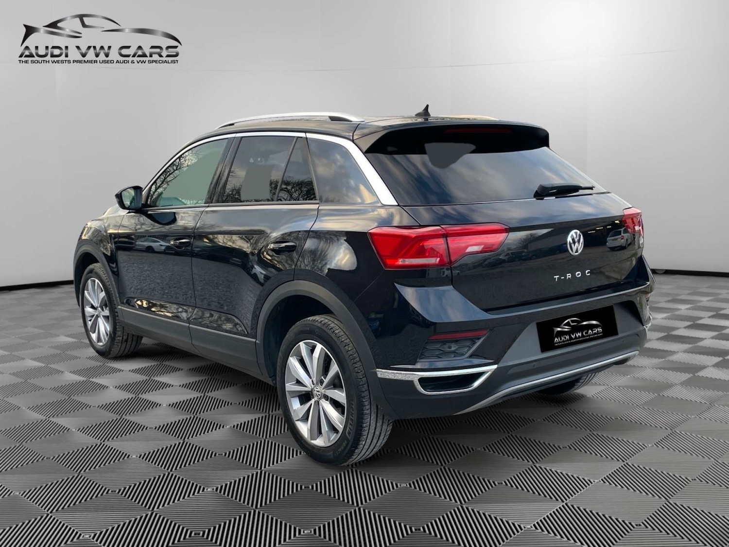 Used Volkswagen T-Roc 2020 for sale - 77047461: Photo 3