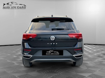 Used Volkswagen T-Roc 2020 for sale - 77047461: Photo