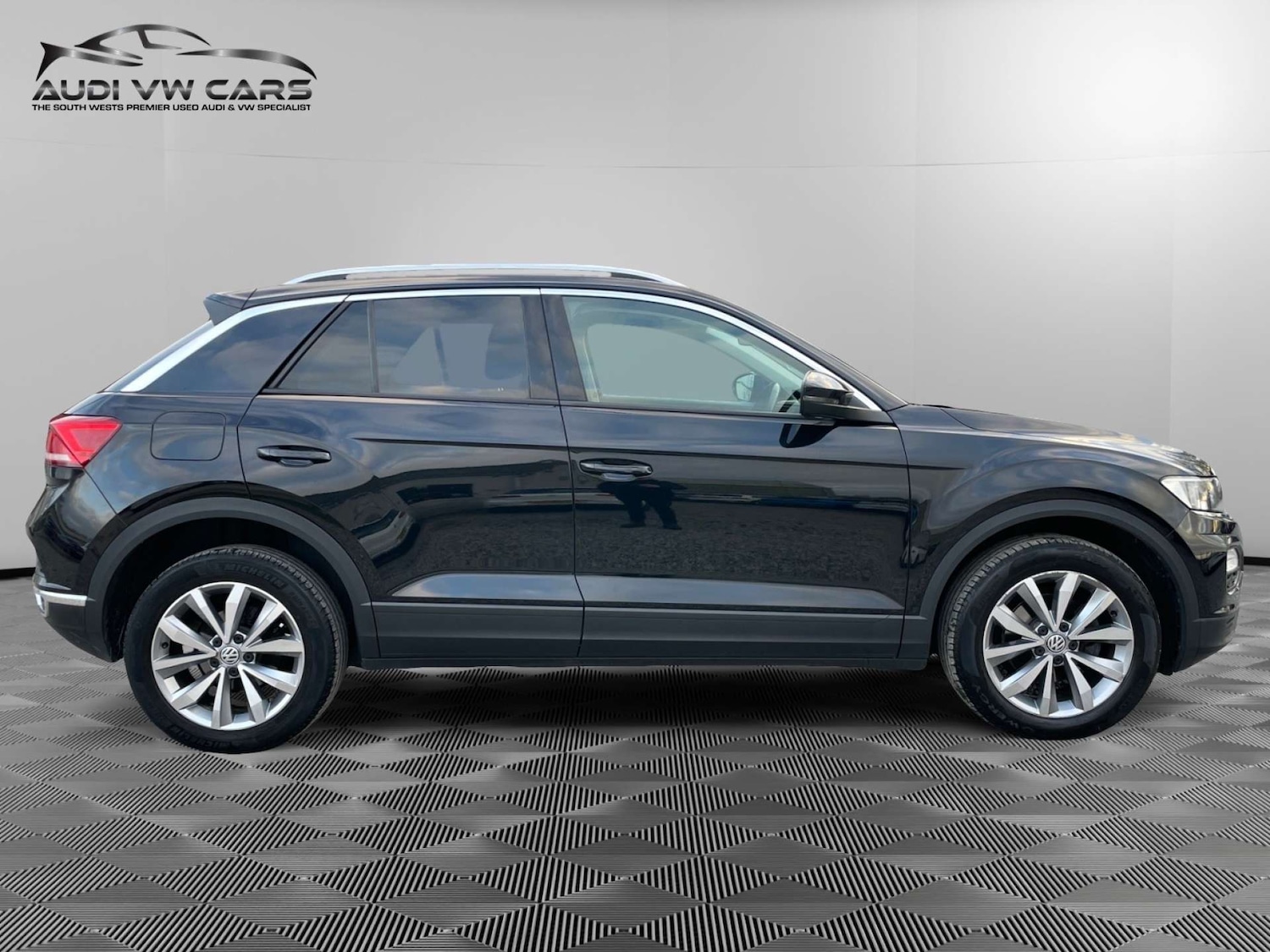 Used Volkswagen T-Roc 2020 for sale - 77047461: Photo 6