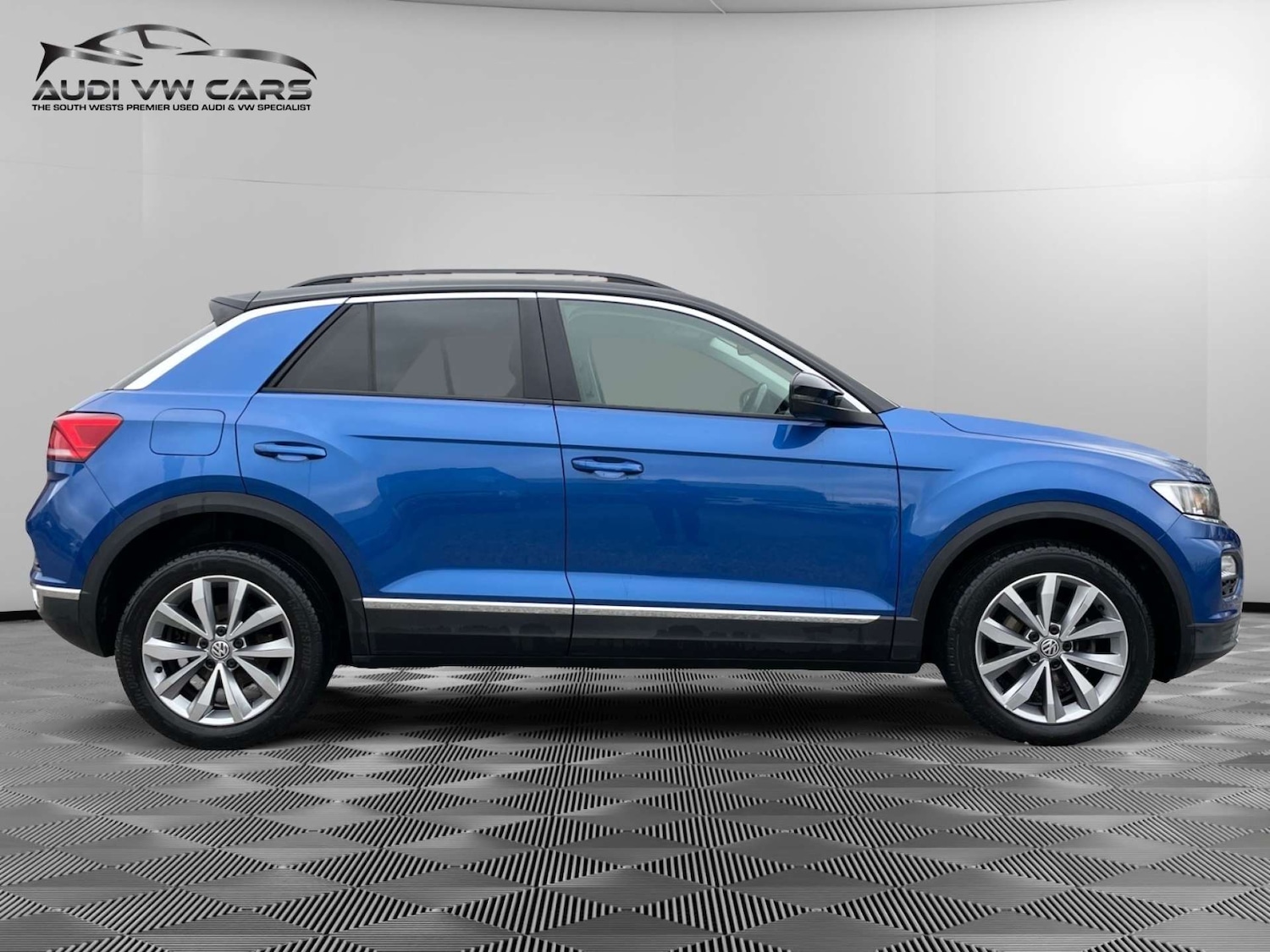 Used Volkswagen T-Roc 2018 for sale - 78041850: Photo 6