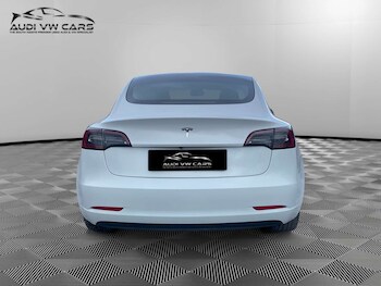 Used Tesla Model 3 2022 for sale - 77681210: Photo