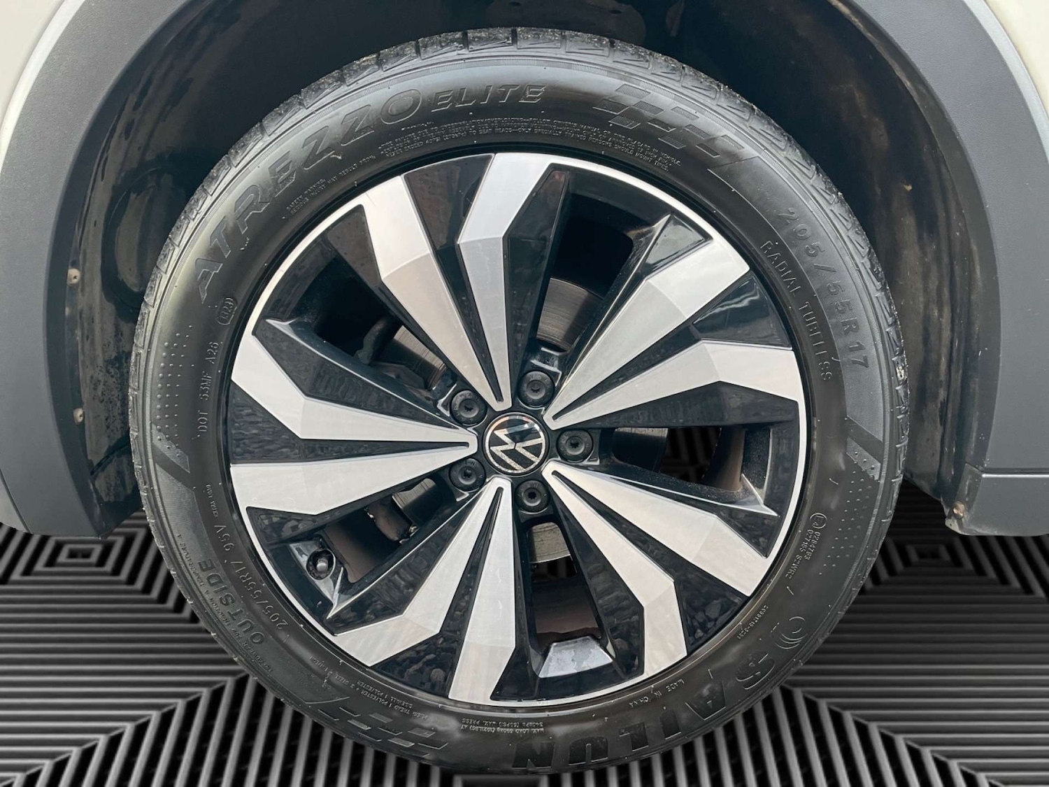 Used Volkswagen T-Cross 2022 for sale - 76829790: Photo 15