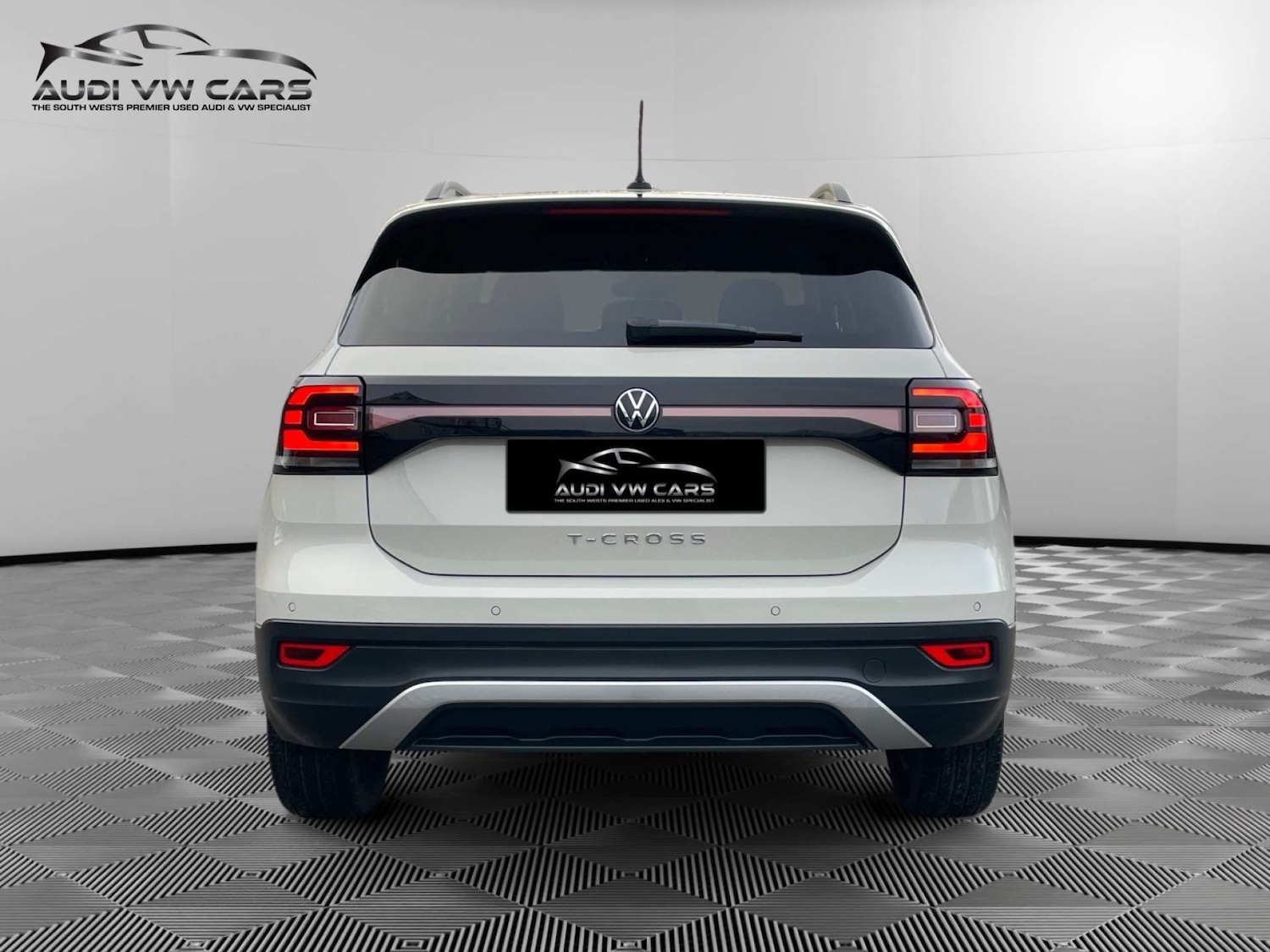 Used Volkswagen T-Cross 2022 for sale - 76829790: Photo 4