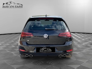 Used Volkswagen Golf 2017 for sale - 78496395: Photo