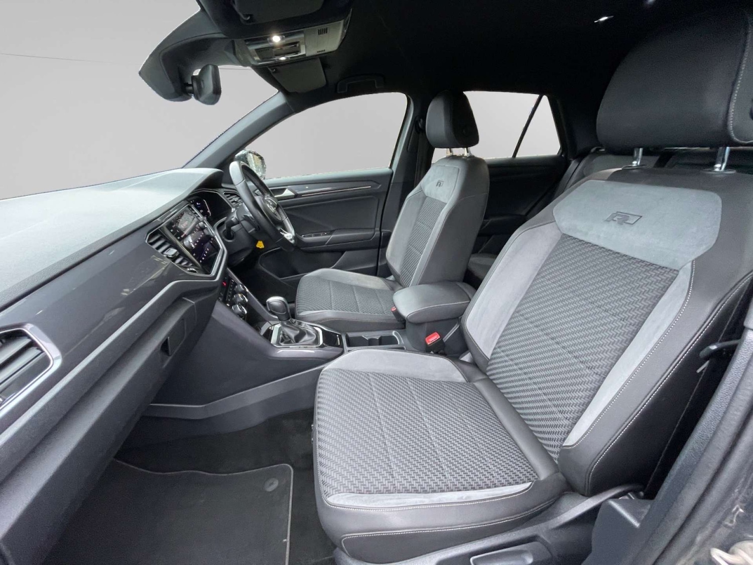 Used Volkswagen T-Roc 2020 for sale - 77422824: Photo 12