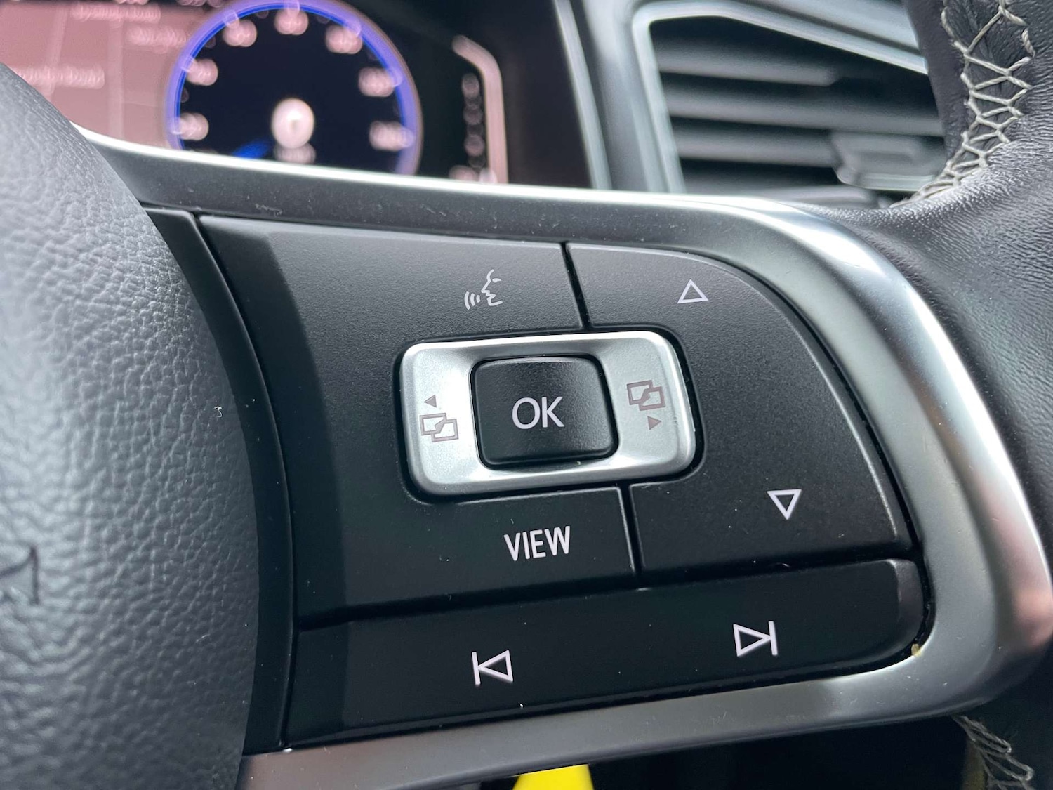 Used Volkswagen T-Roc 2020 for sale - 77422824: Photo 21