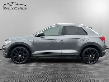 Used Volkswagen T-Roc 2020 for sale - 77422824: Photo