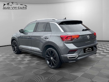 Used Volkswagen T-Roc 2020 for sale - 77422824: Photo