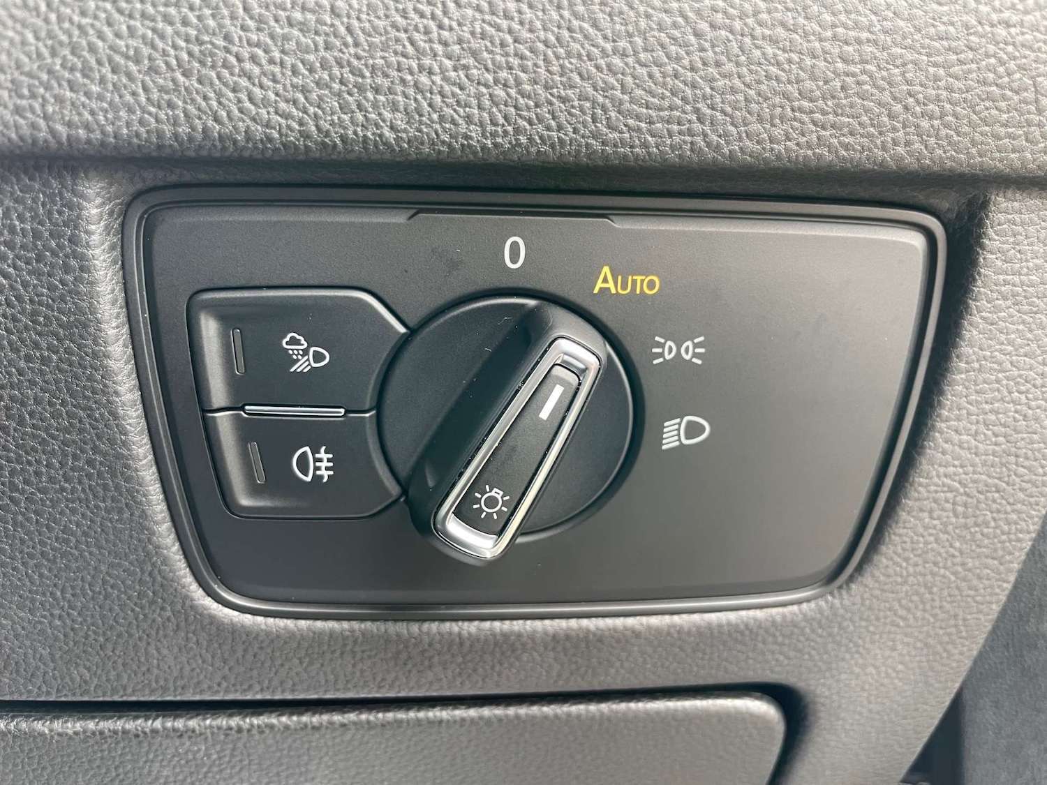 Used Volkswagen Arteon 2019 for sale - 78045914: Photo 24