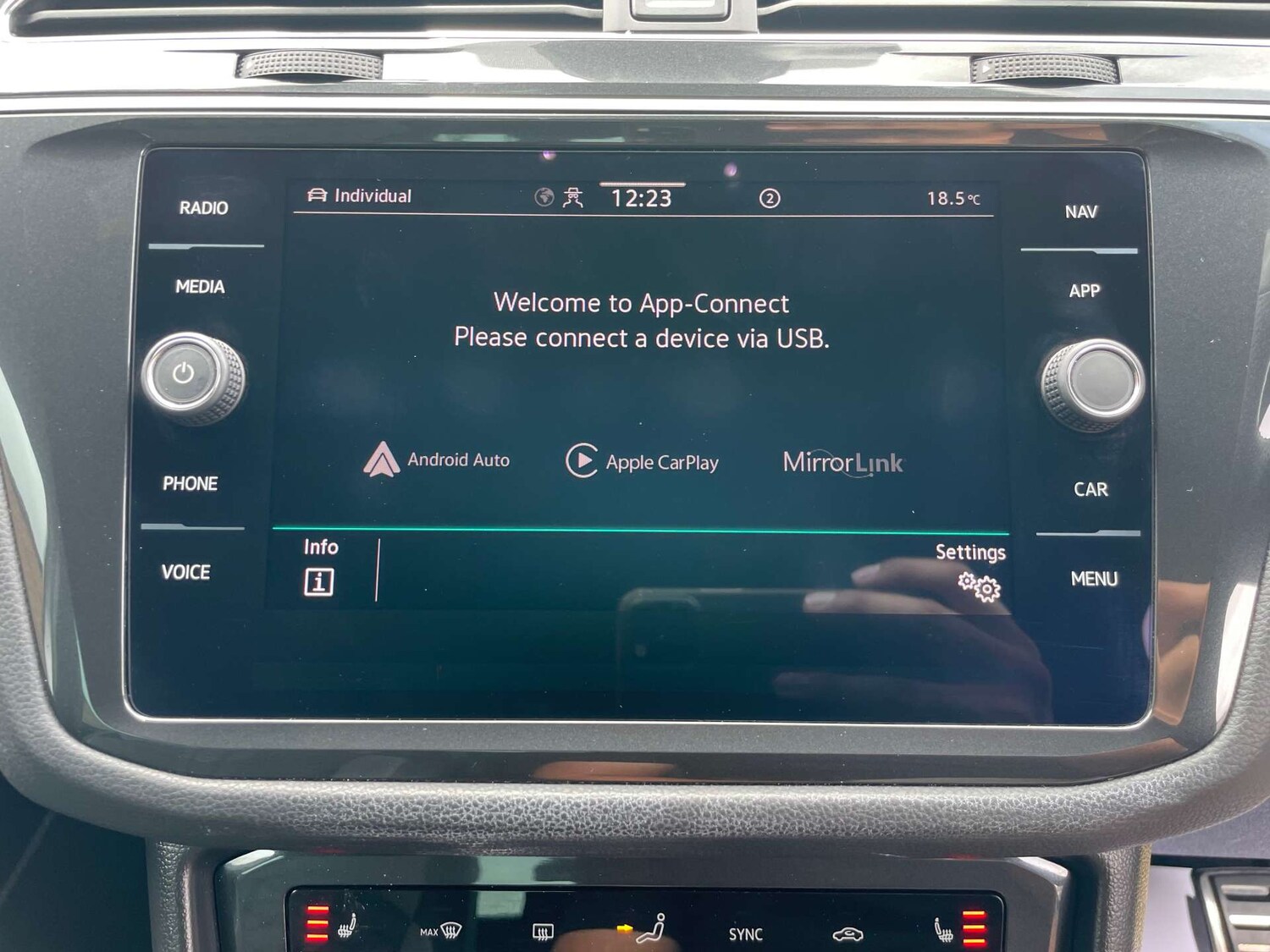 Used Volkswagen Tiguan 2021 for sale - 76719525: Photo 14