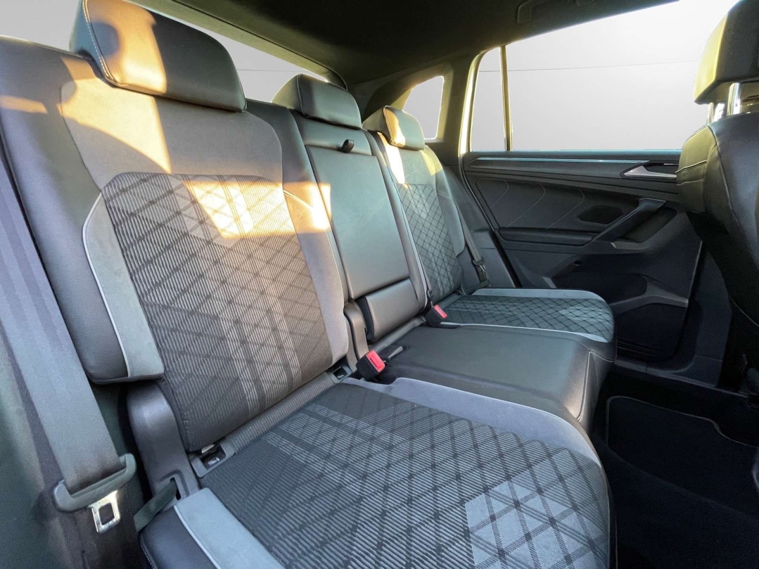 Used Volkswagen Tiguan 2021 for sale - 76719525: Photo 30