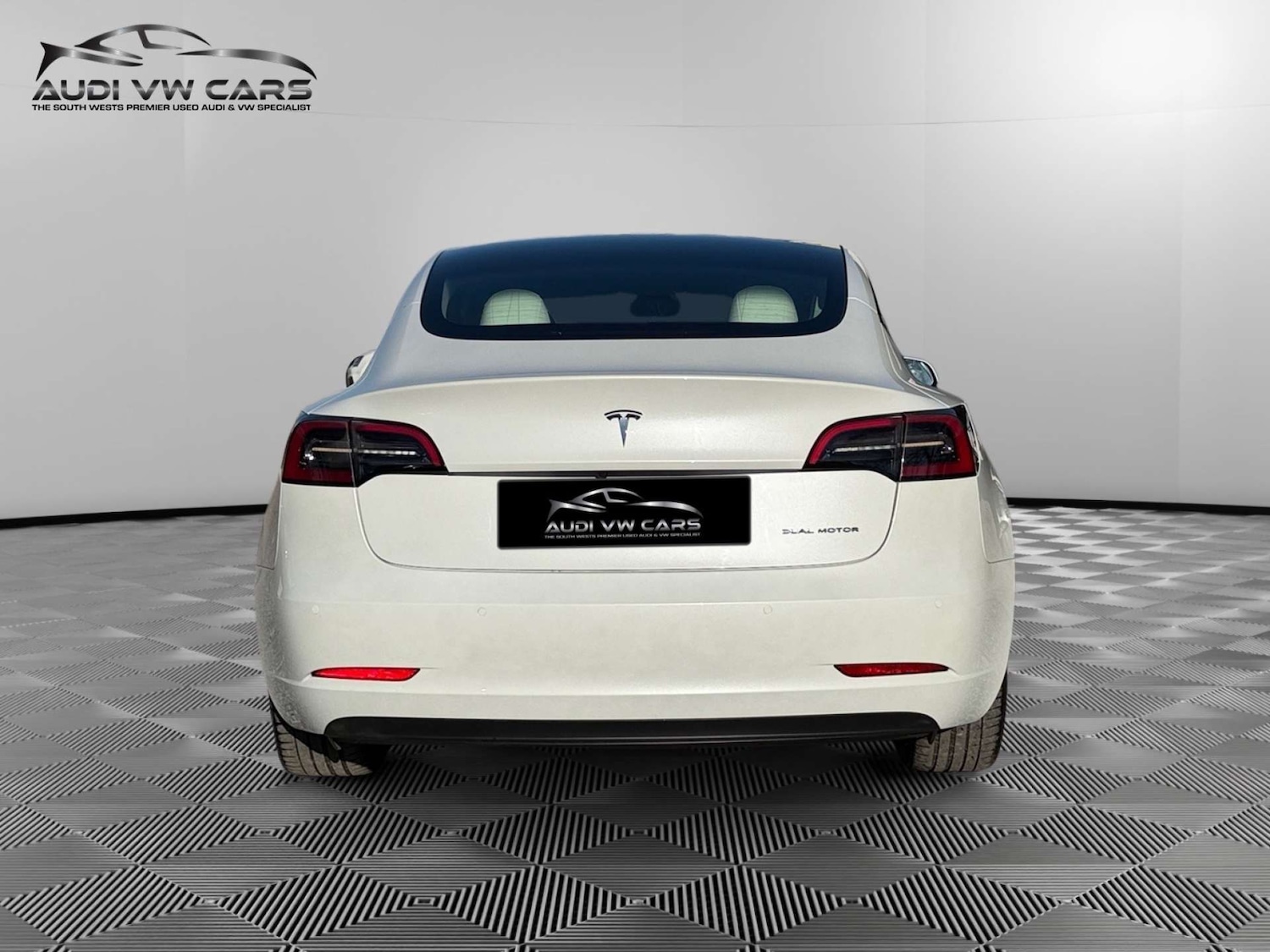 Used Tesla Model 3 2021 for sale - 76719578: Photo 4