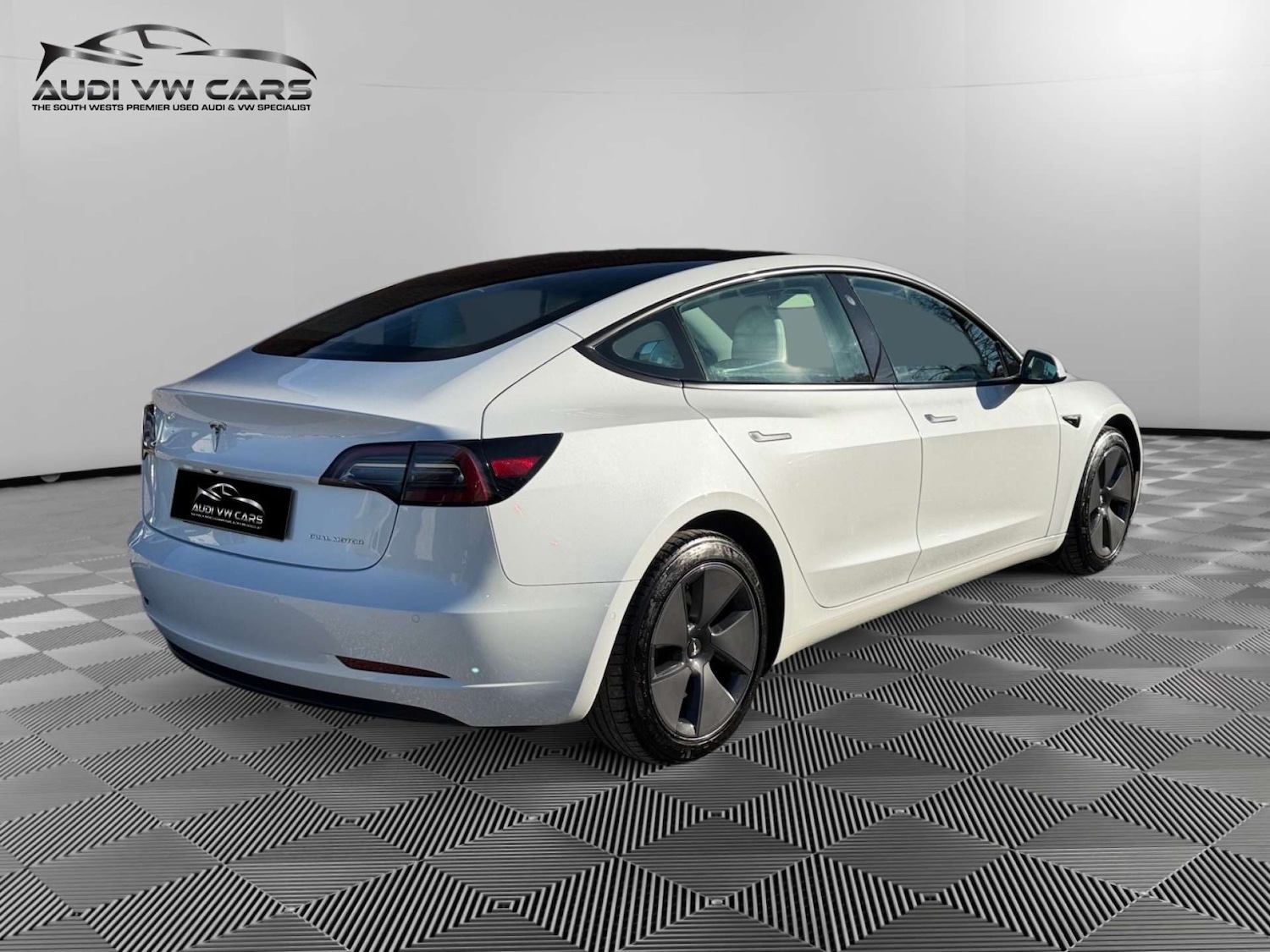 Used Tesla Model 3 2021 for sale - 76719578: Photo 5