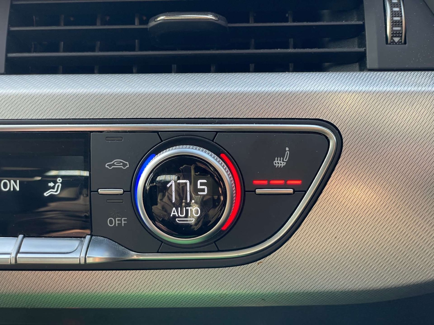 Used Audi A4 2021 for sale - 77137452: Photo 12