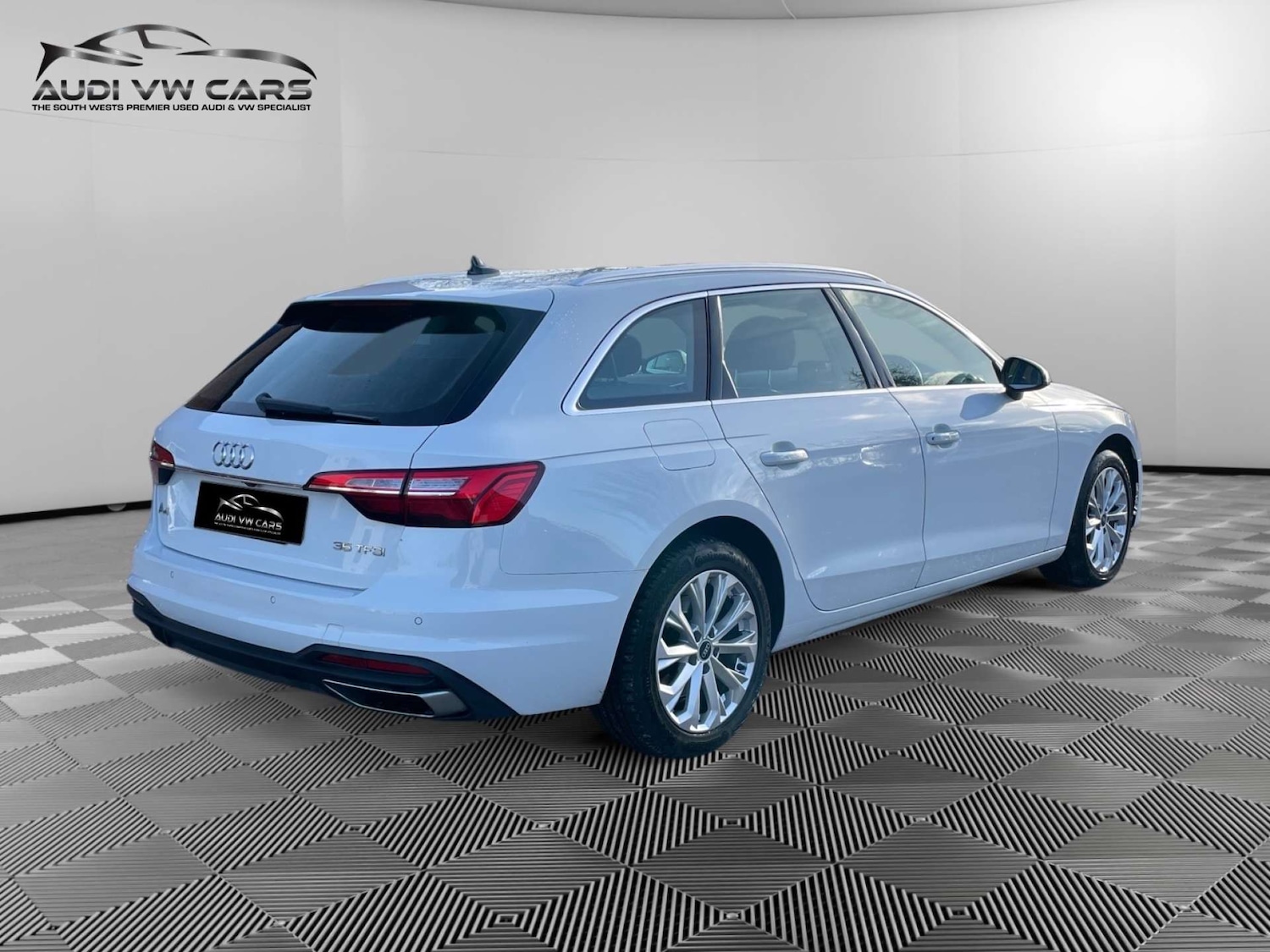 Used Audi A4 2021 for sale - 77137452: Photo 5