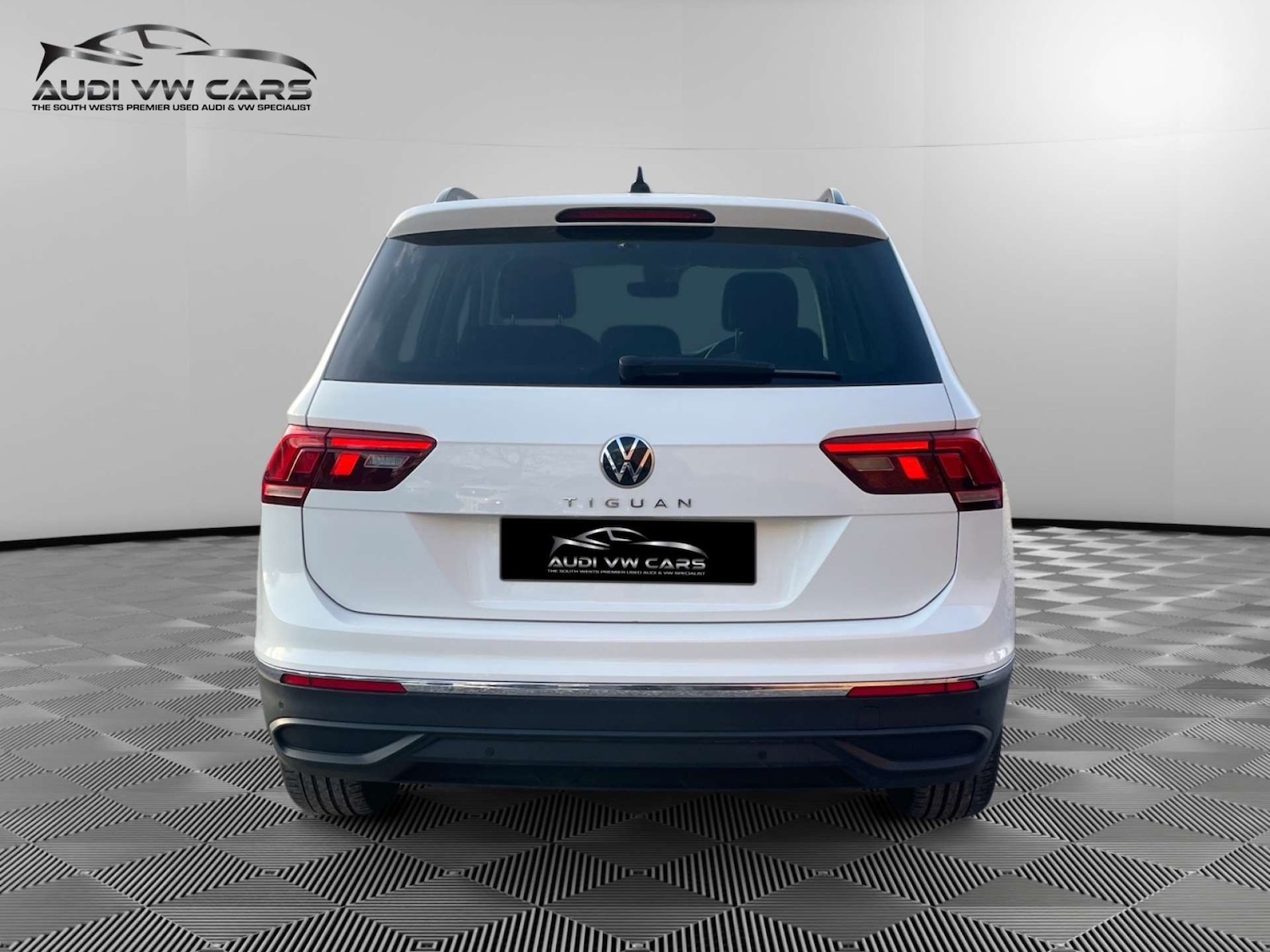 Used Volkswagen Tiguan 2022 for sale - 77667811: Photo 4