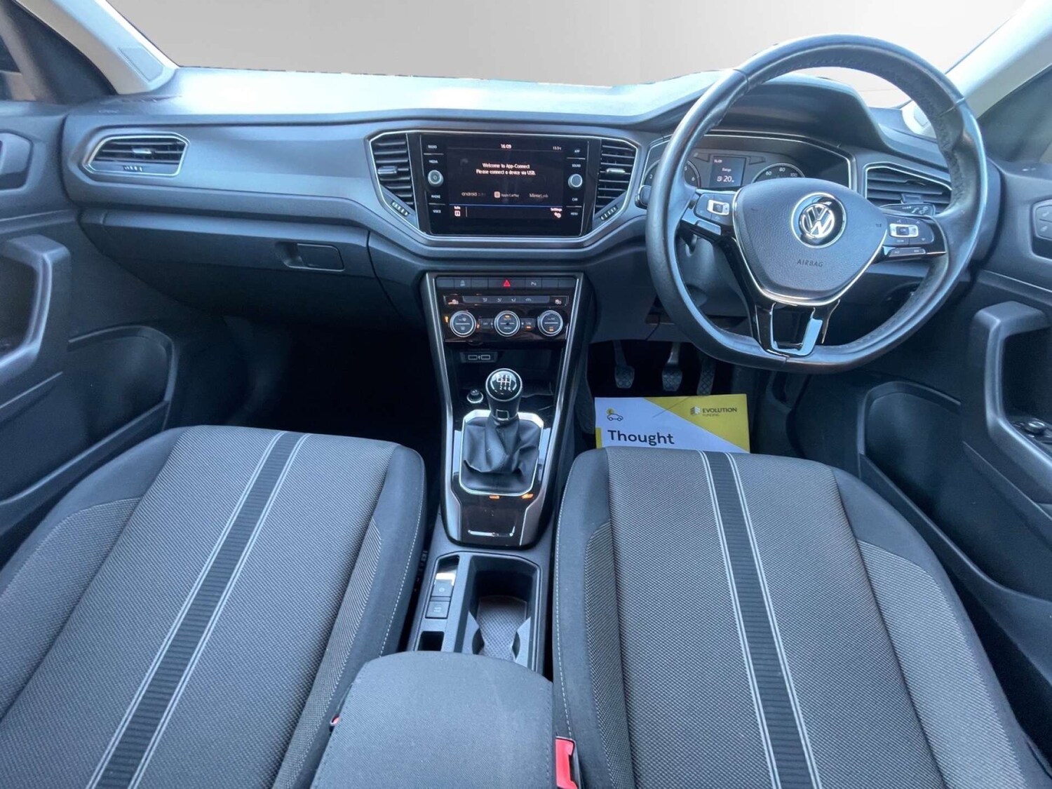 Used Volkswagen T-Roc 2018 for sale - 77937239: Photo 11