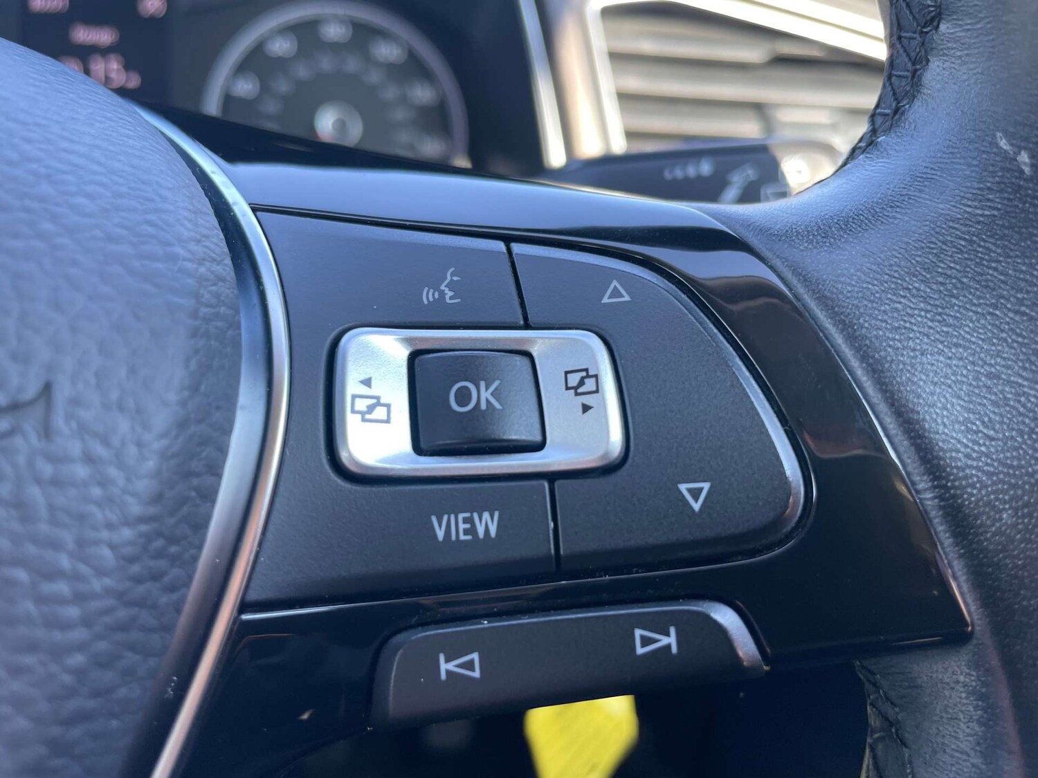 Used Volkswagen T-Roc 2018 for sale - 77937239: Photo 20