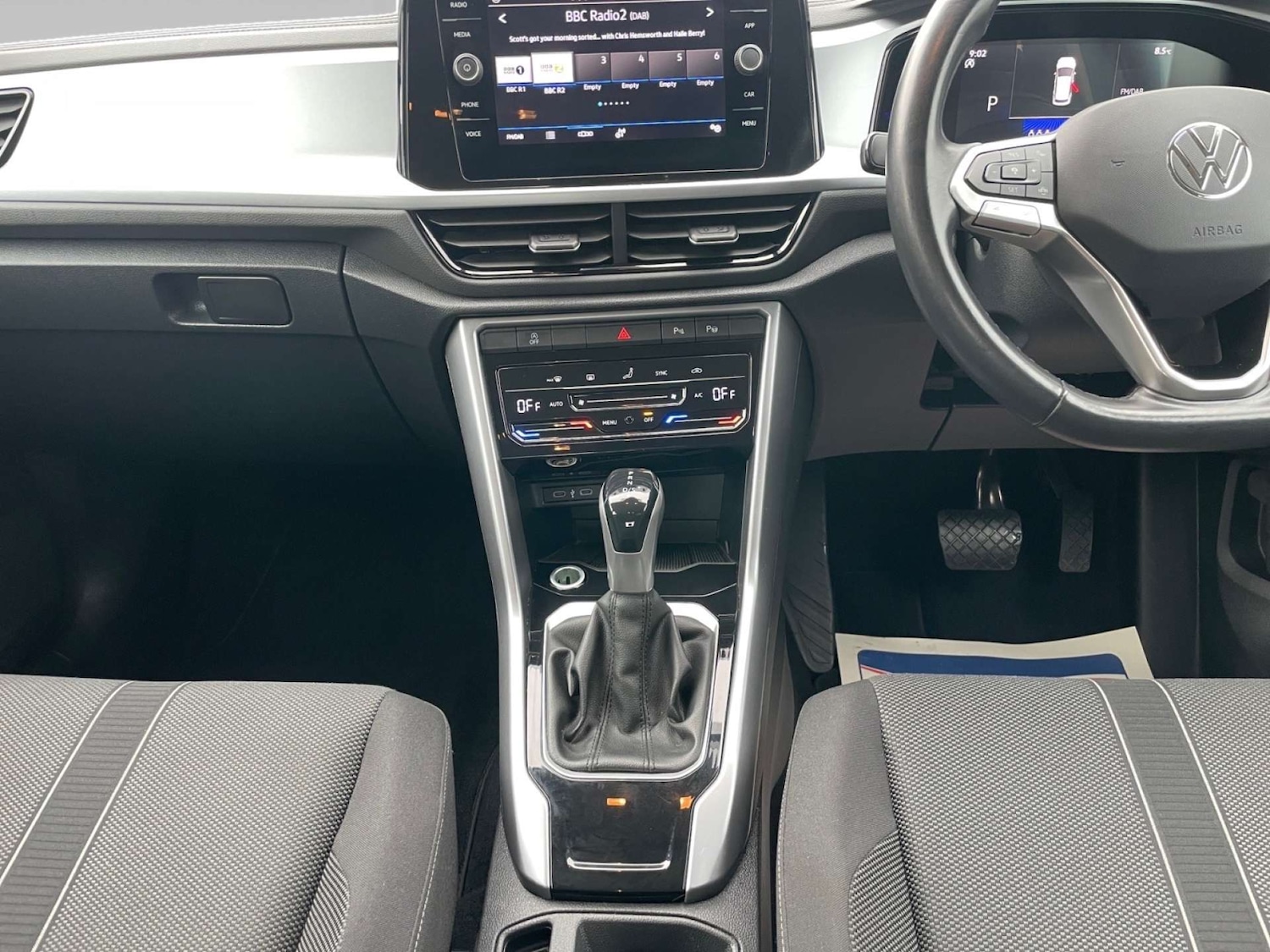 Used Volkswagen T-Roc 2024 for sale - 77398261: Photo 17