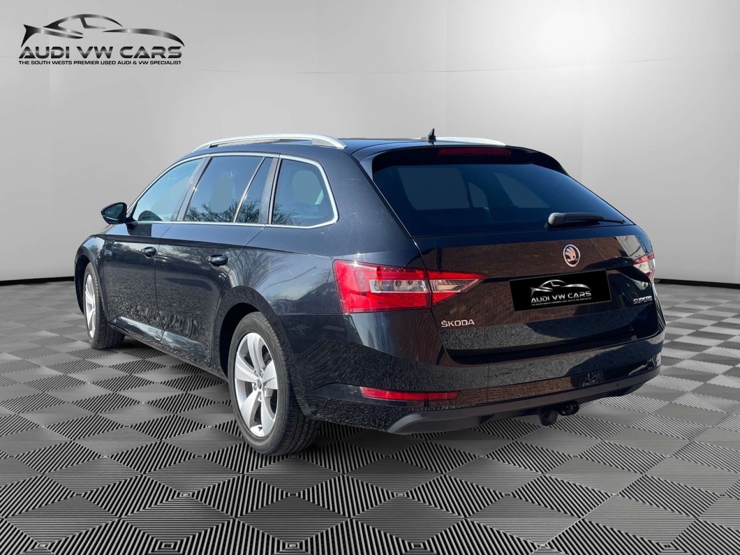 Used Skoda Superb 2015 for sale - 77902949: Photo 3