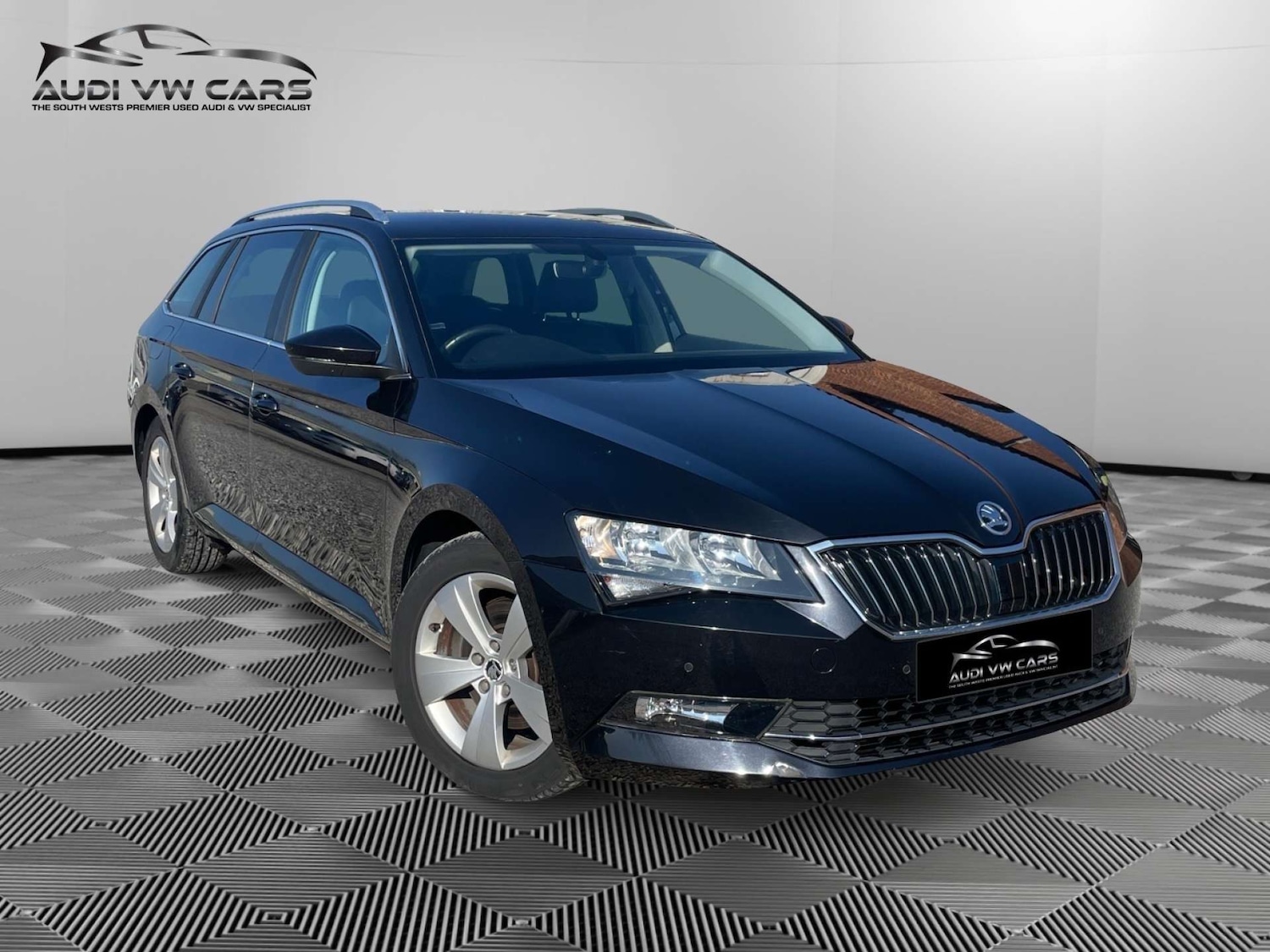 Used Skoda Superb 2015 for sale - 77902949: Photo 5