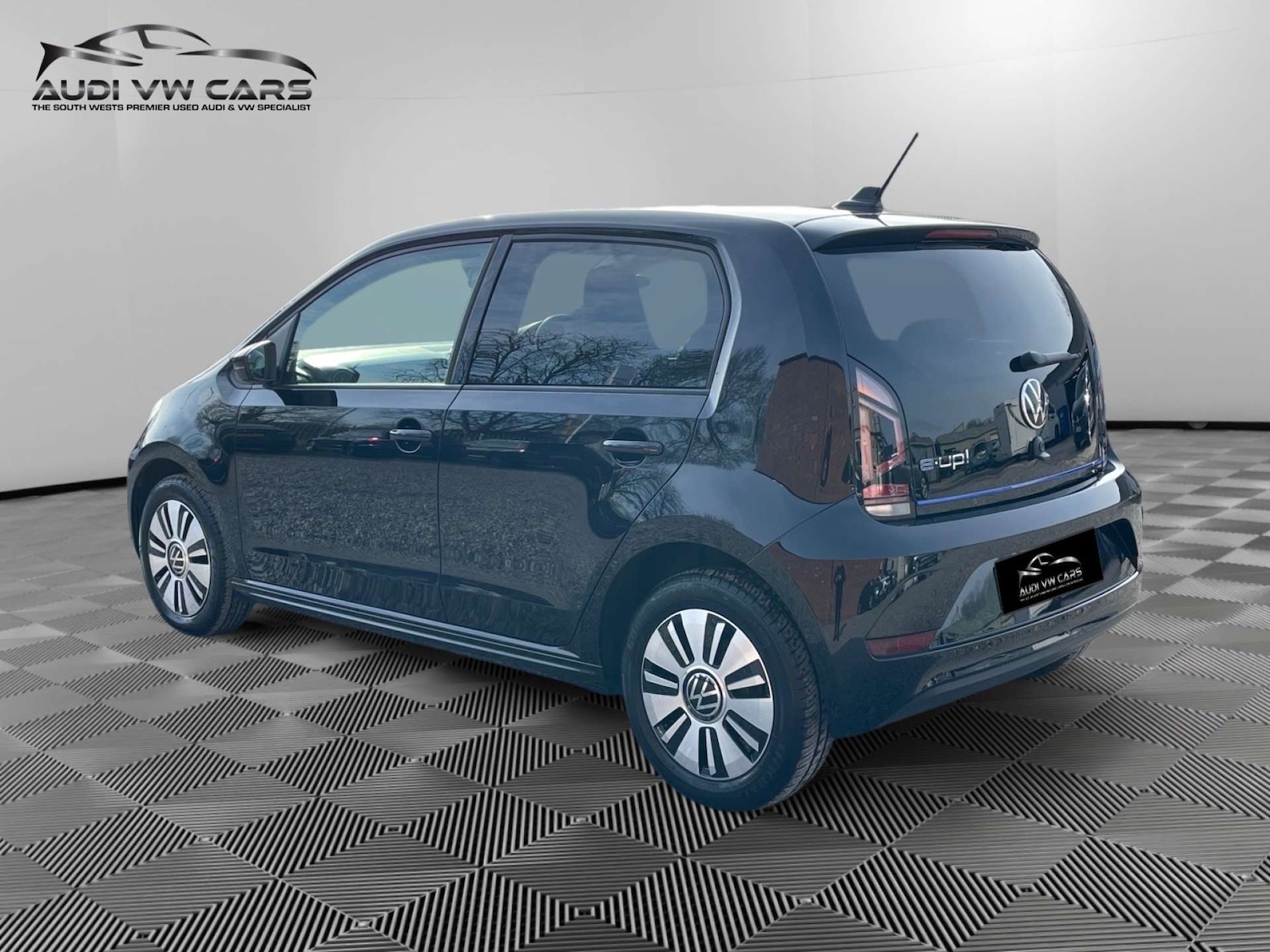 Used Volkswagen up! 2021 for sale - 77967834: Photo 3