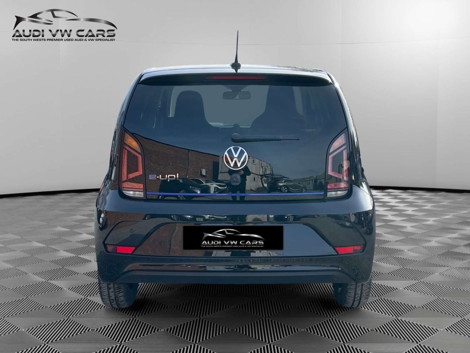 Used Volkswagen up! 2021 for sale - 77967834: Photo 4