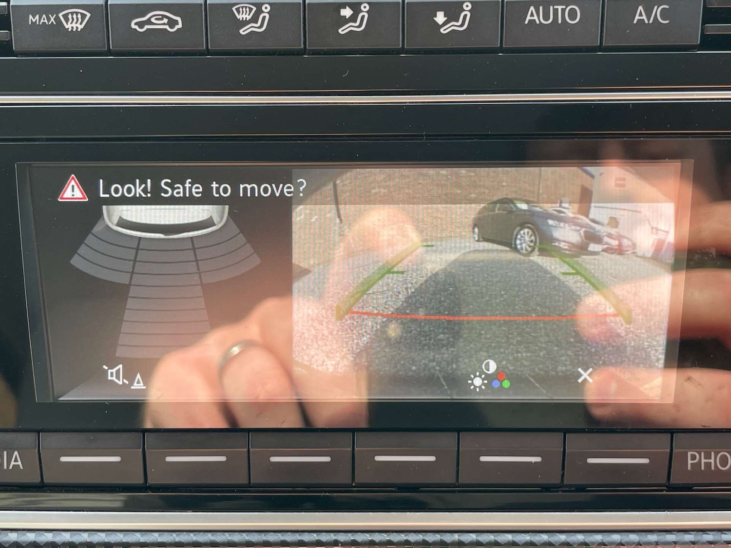 Used Volkswagen up! 2021 for sale - 77967834: Photo 9