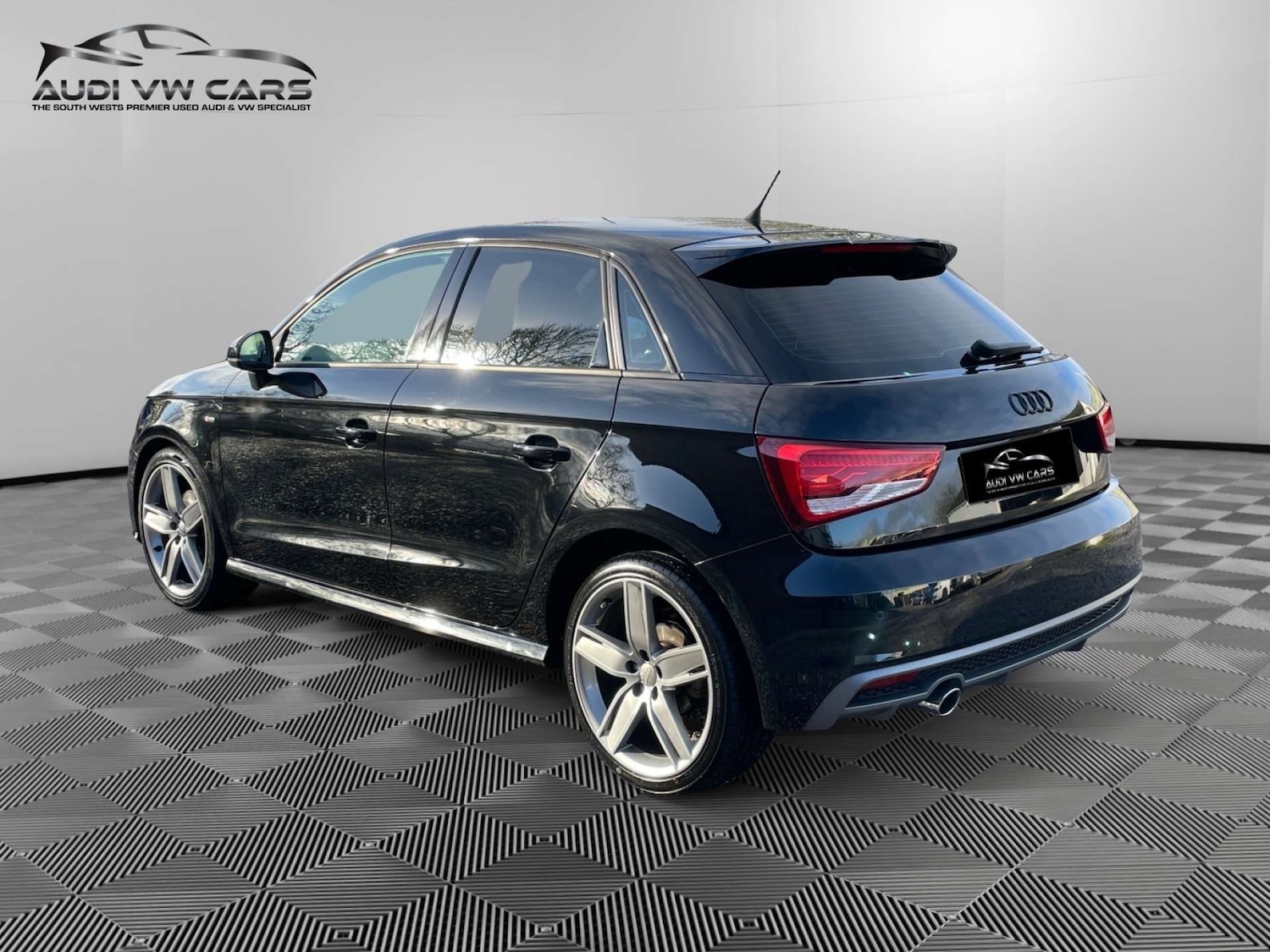 Used Audi A1 2018 for sale - 76719570: Photo 3