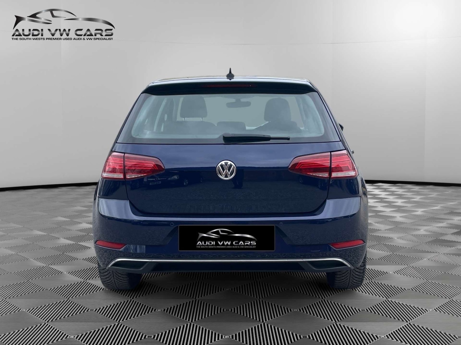 Used Volkswagen Golf 2017 for sale - 78098907: Photo 4