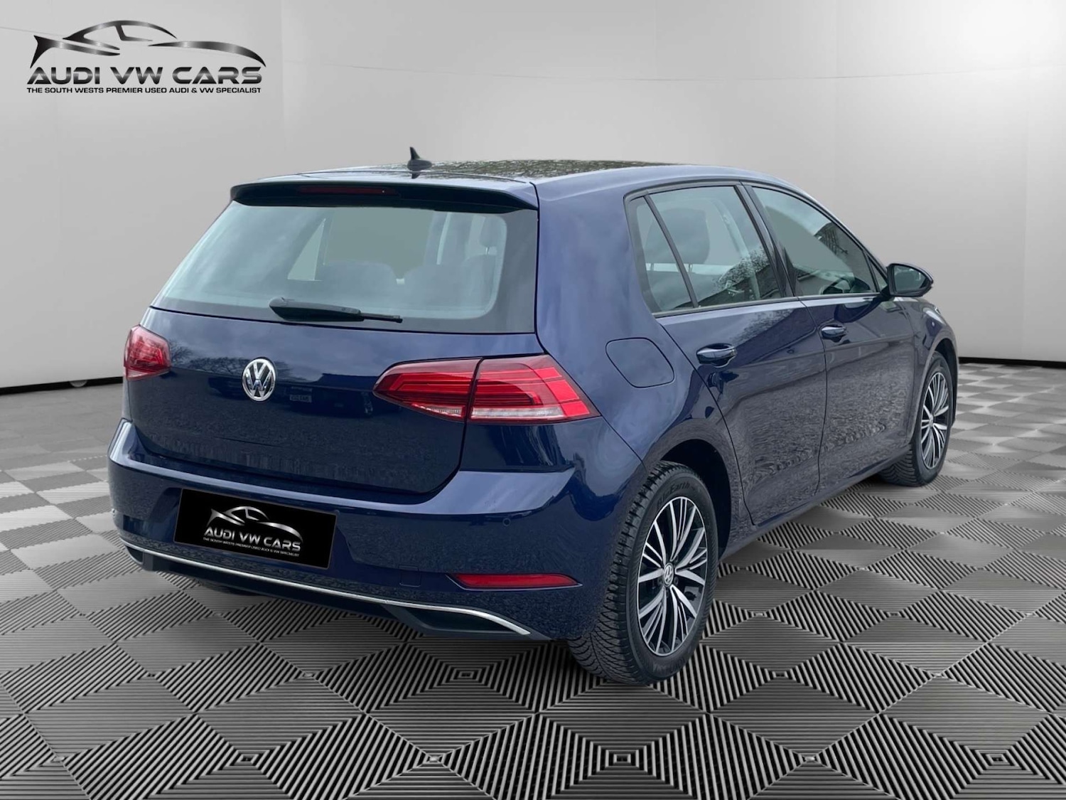 Used Volkswagen Golf 2017 for sale - 78098907: Photo 5