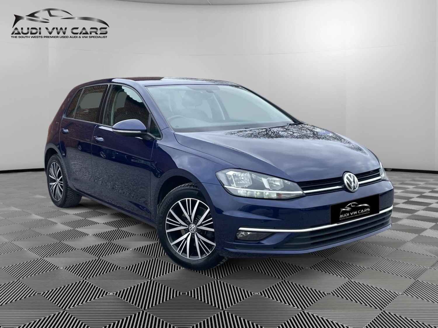 Used Volkswagen Golf 2017 for sale - 78098907: Photo 7