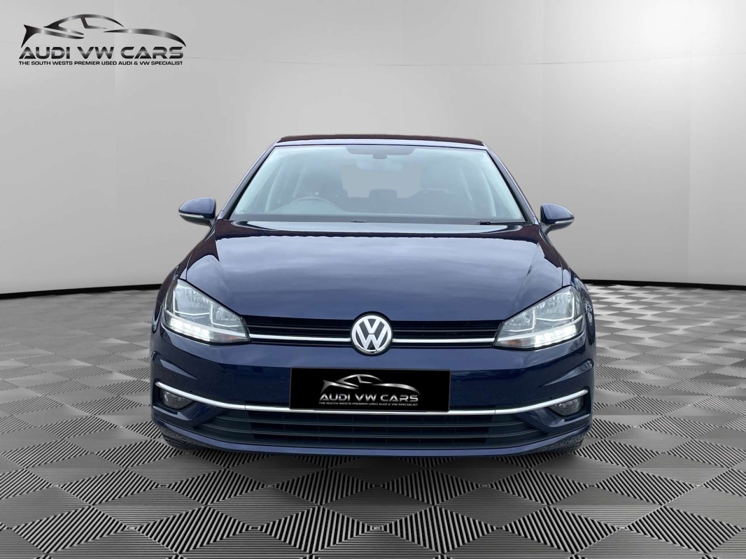 Used Volkswagen Golf 2017 for sale - 78098907: Photo 8