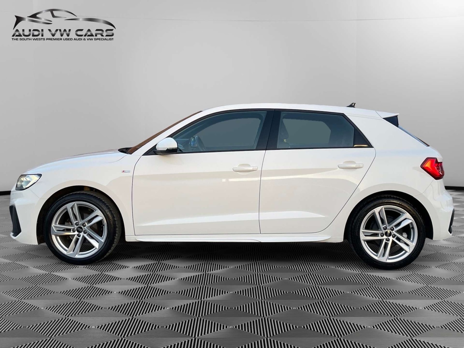 Used Audi A1 2022 for sale - 76719567: Photo 2